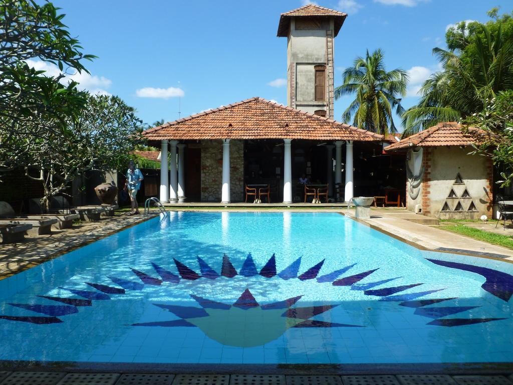 Villa Araliya Negombo Buitenkant foto