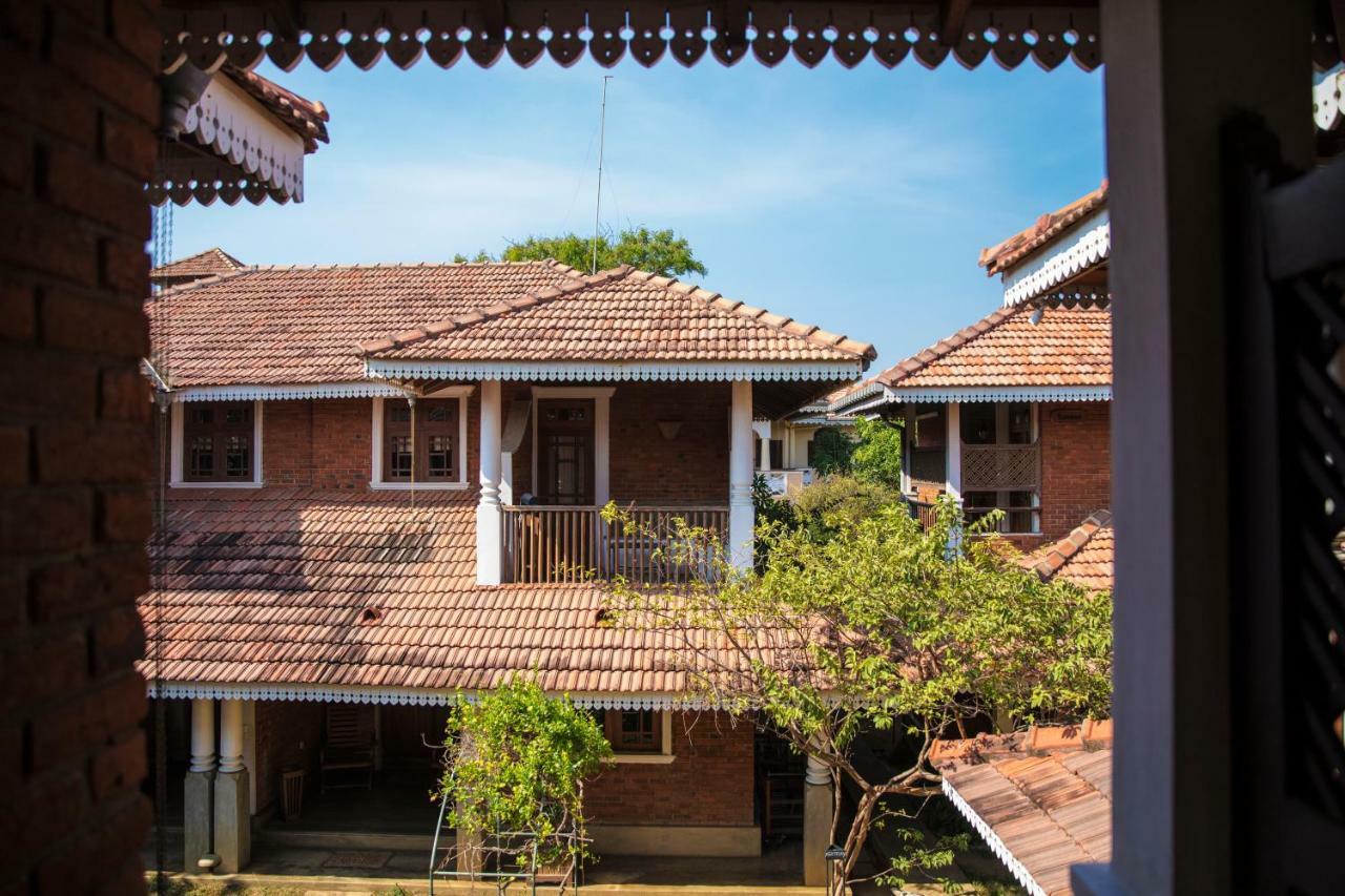 Villa Araliya Negombo Buitenkant foto